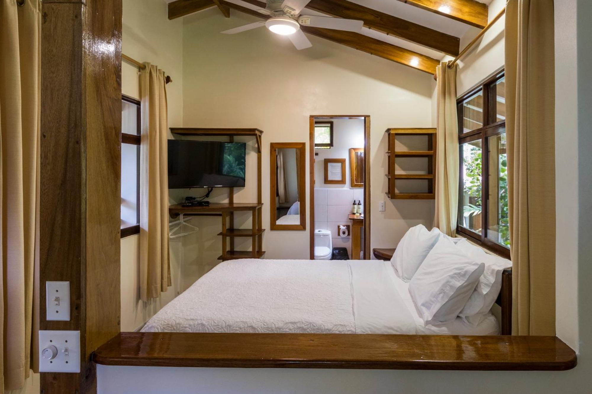 La Ponderosa Otel Pavones  Oda fotoğraf